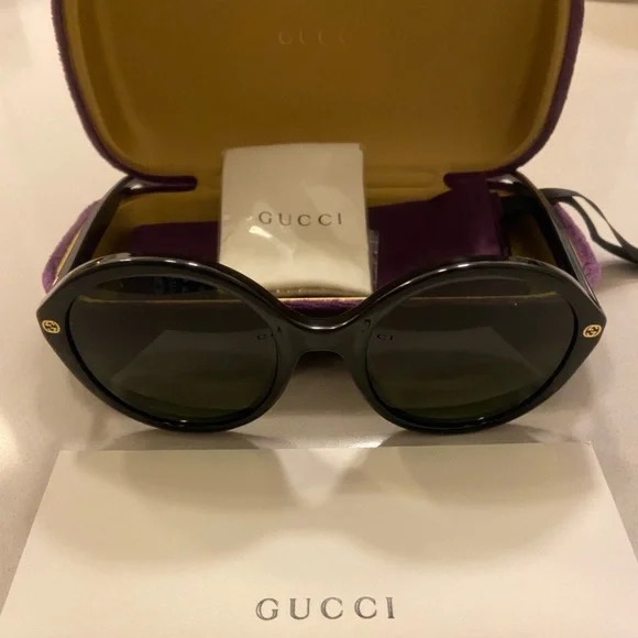 Gucci | Accessories | Gucci Sunglasses Nwt Never Worn | Poshmark display picture 1